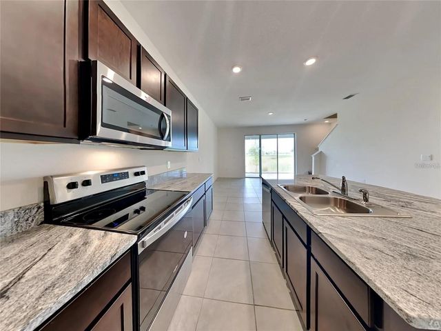 5254 DRAGONFLY DRIVE, Wildwood, FL 34785