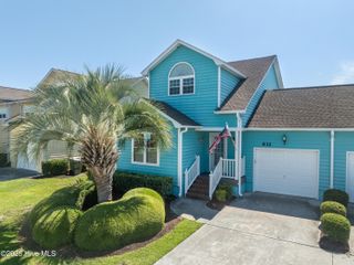 632 Settlers Lane, Kure Beach, NC 28449
