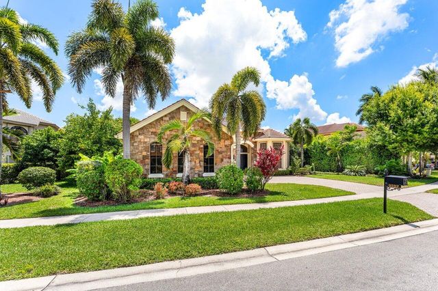 3592 Collonade Drive, Wellington, FL 33449