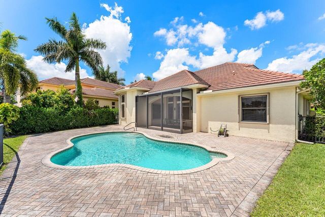 3592 Collonade Drive, Wellington, FL 33449