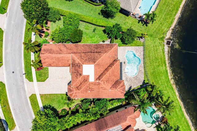 3592 Collonade Drive, Wellington, FL 33449
