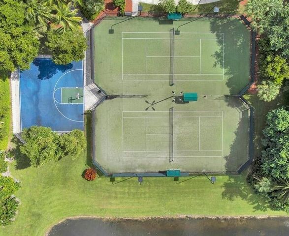 3592 Collonade Drive, Wellington, FL 33449