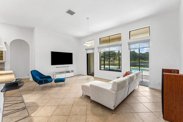 3592 Collonade Drive, Wellington, FL 33449