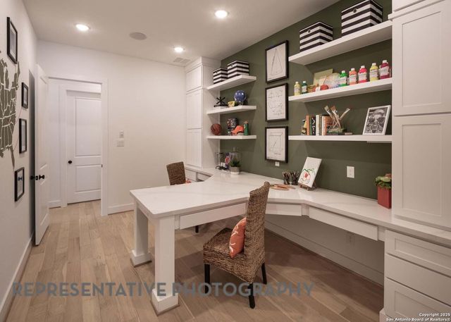133 Olmos, Boerne, TX 78006