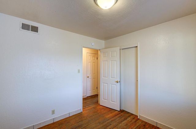 3744 E Dakota Avenue, Fresno, CA 93726