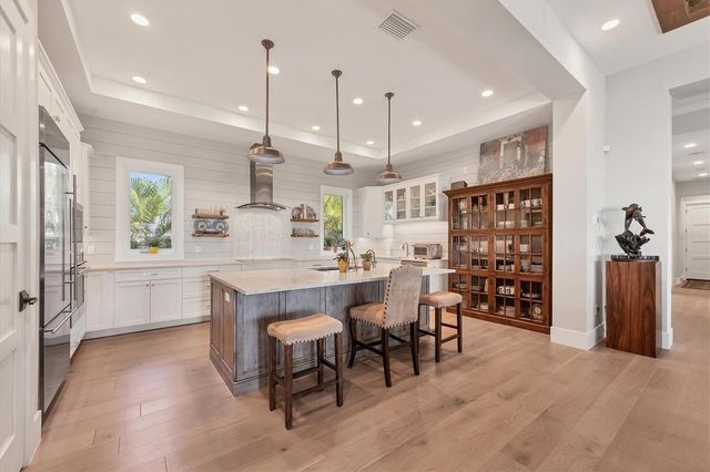 7927 LONGBAY BOULEVARD, Sarasota, FL 34243