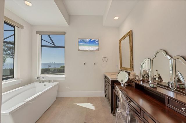 7927 LONGBAY BOULEVARD, Sarasota, FL 34243