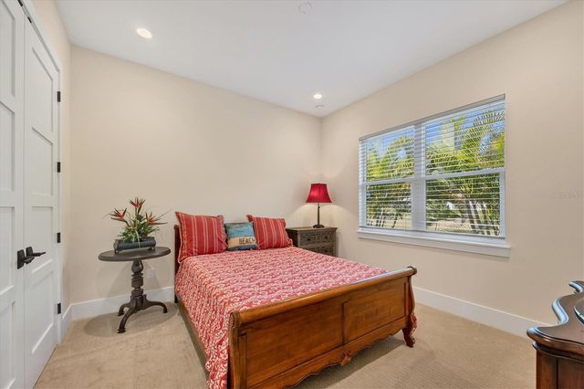 7927 LONGBAY BOULEVARD, Sarasota, FL 34243