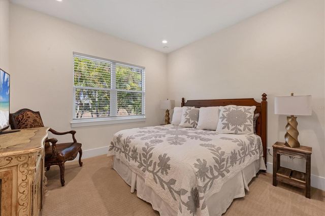 7927 LONGBAY BOULEVARD, Sarasota, FL 34243