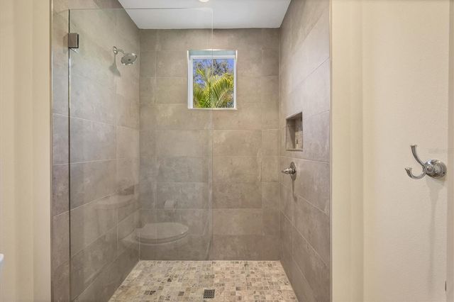 7927 LONGBAY BOULEVARD, Sarasota, FL 34243