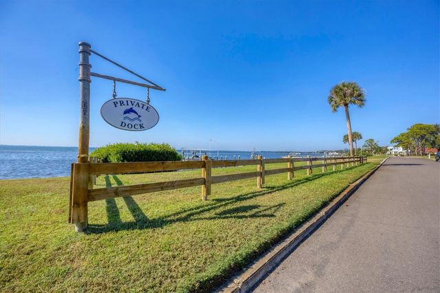 7927 LONGBAY BOULEVARD, Sarasota, FL 34243