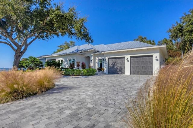 7927 LONGBAY BOULEVARD, Sarasota, FL 34243