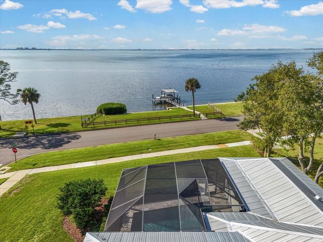 7927 LONGBAY BOULEVARD, Sarasota, FL 34243