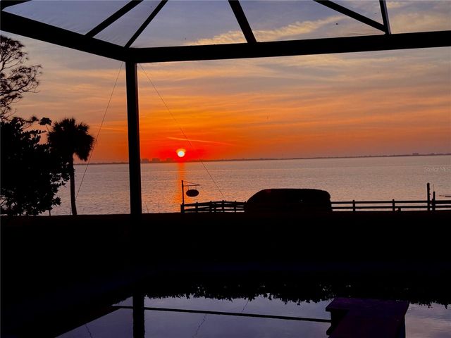 7927 LONGBAY BOULEVARD, Sarasota, FL 34243