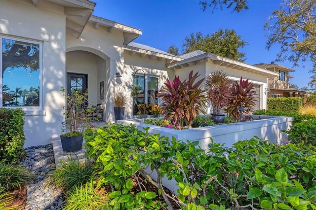 7927 LONGBAY BOULEVARD, Sarasota, FL 34243