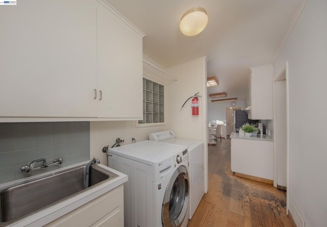 1785 Holly Ave, Menlo Park, CA 94025