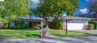 1785 Holly Ave, Menlo Park, CA 94025