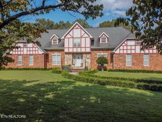 488 County Road 571, Englewood, TN 37329