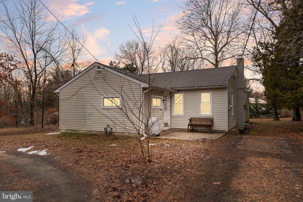 450 S 1ST RD, Hammonton, NJ 08037