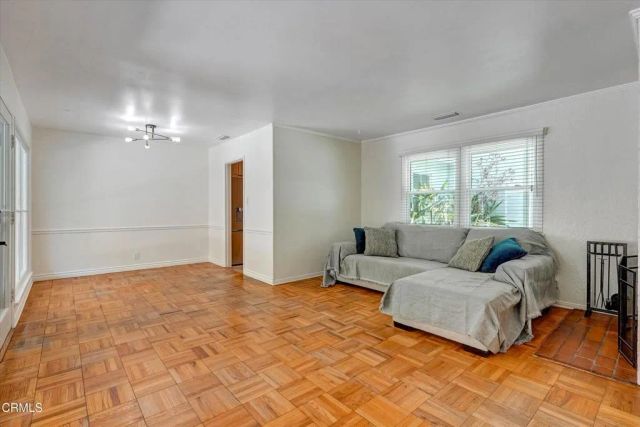 17437 Arminta Street, Northridge, CA 91325