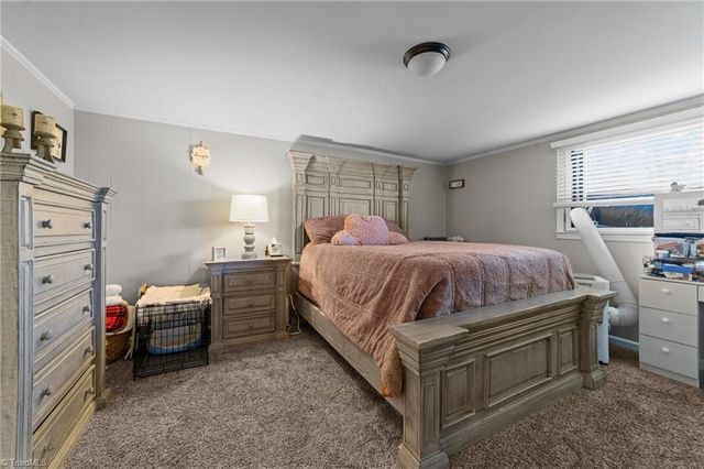 4611 Paradise Lane, Winston-salem, NC 27101