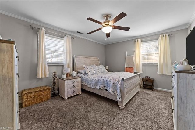 4611 Paradise Lane, Winston-salem, NC 27101
