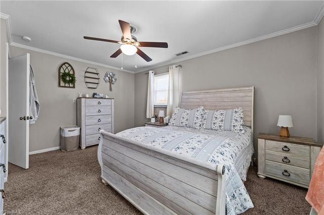 4611 Paradise Lane, Winston-salem, NC 27101