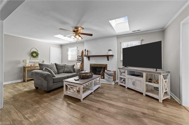4611 Paradise Lane, Winston-salem, NC 27101
