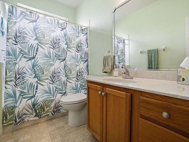 24530 PARLANGE COURT, Leesburg, FL 34748