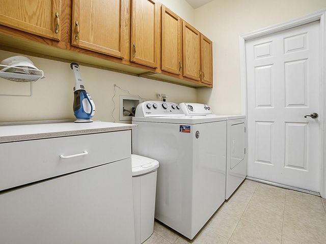 24530 PARLANGE COURT, Leesburg, FL 34748