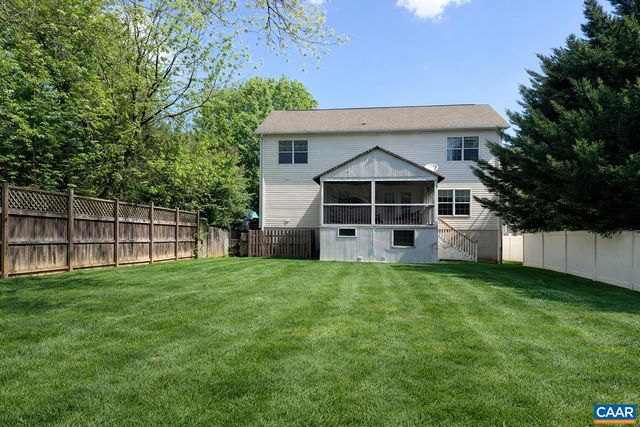 1006 LONG ST, Charlottesville, VA 22901
