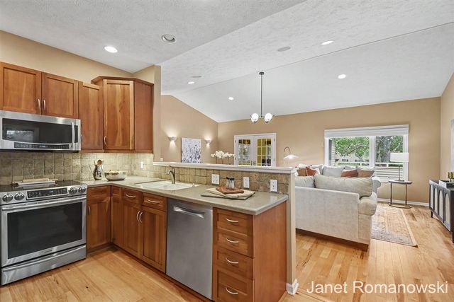 1297 Gleneagle Place, Hudsonville, MI 49426