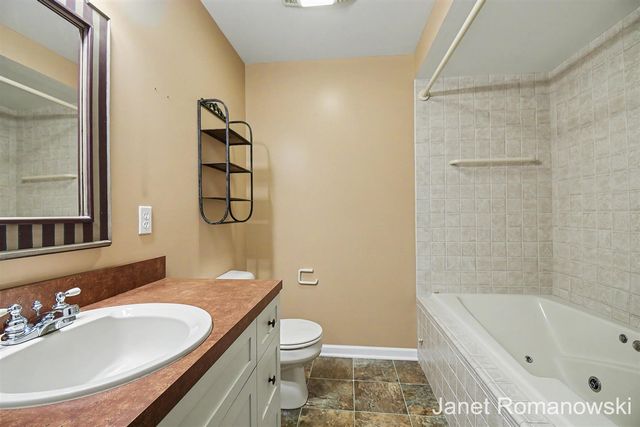 1297 Gleneagle Place, Hudsonville, MI 49426