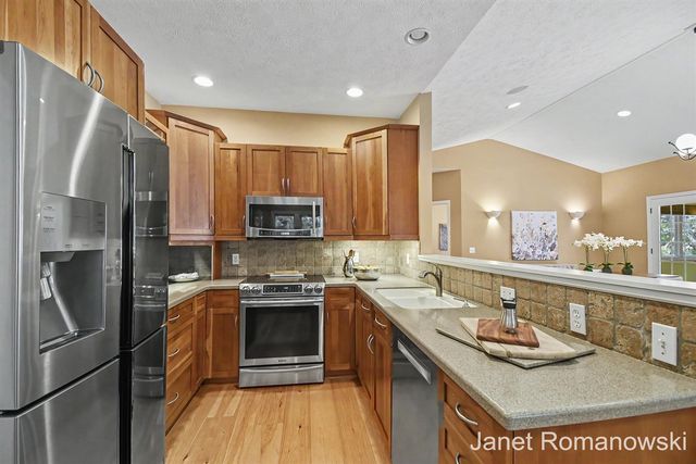 1297 Gleneagle Place, Hudsonville, MI 49426
