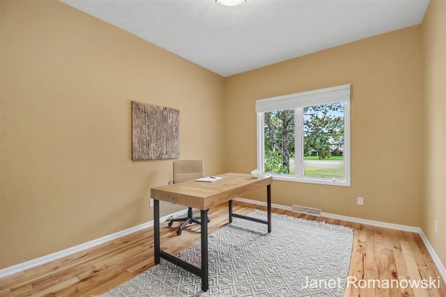 1297 Gleneagle Place, Hudsonville, MI 49426