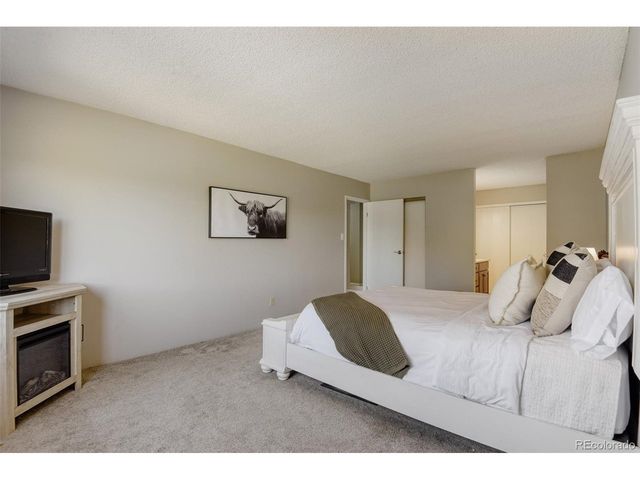 14102 E Linvale Pl 305, Aurora, CO 80014