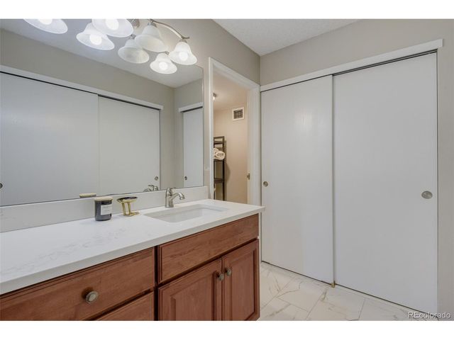 14102 E Linvale Pl 305, Aurora, CO 80014