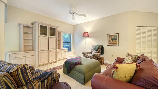1638 STARLING DRIVE 105, Sarasota, FL 34231