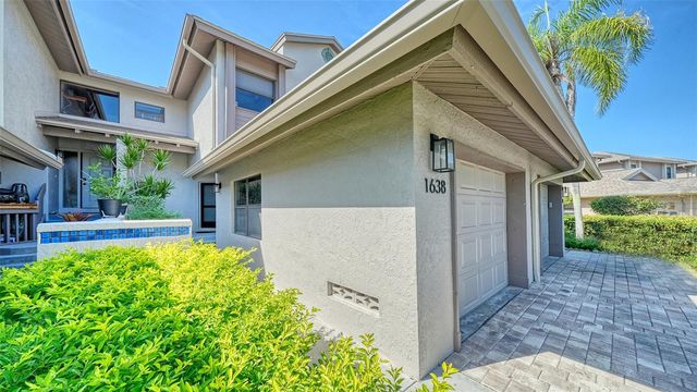 1638 STARLING DRIVE 105, Sarasota, FL 34231