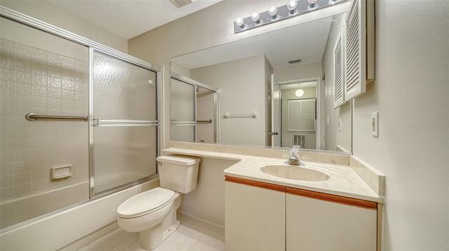 1638 STARLING DRIVE 105, Sarasota, FL 34231