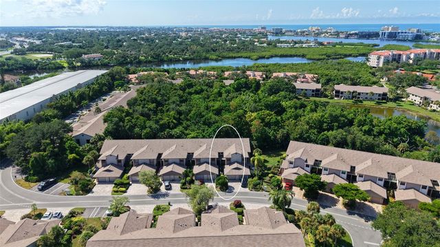1638 STARLING DRIVE 105, Sarasota, FL 34231