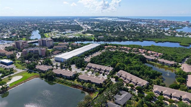 1638 STARLING DRIVE 105, Sarasota, FL 34231