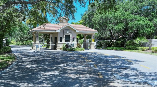 1638 STARLING DRIVE 105, Sarasota, FL 34231