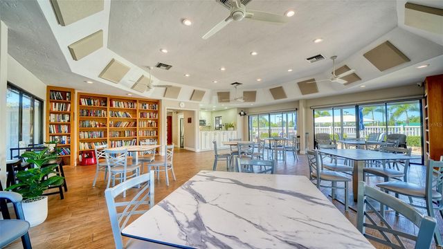 1638 STARLING DRIVE 105, Sarasota, FL 34231