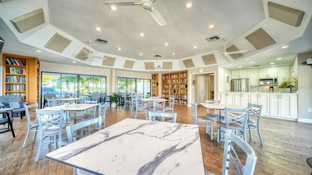 1638 STARLING DRIVE 105, Sarasota, FL 34231