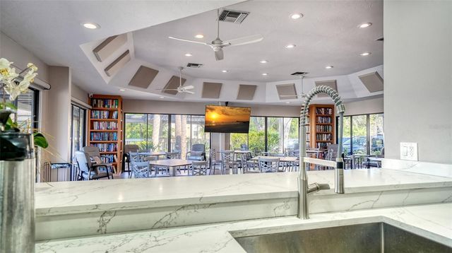 1638 STARLING DRIVE 105, Sarasota, FL 34231