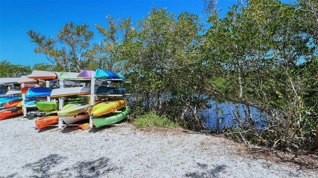 1638 STARLING DRIVE 105, Sarasota, FL 34231