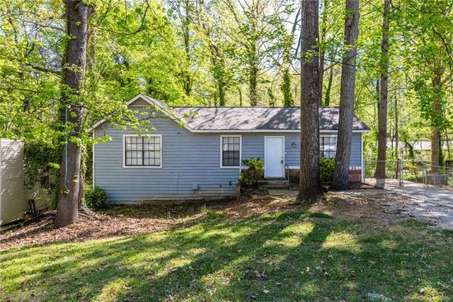 5350 Nathan Drive NW, Lilburn, GA 30047