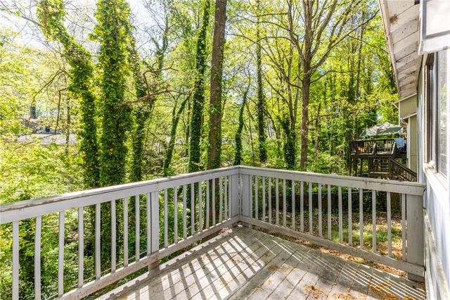 5350 Nathan Drive NW, Lilburn, GA 30047