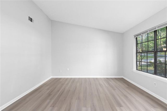 5350 Nathan Drive NW, Lilburn, GA 30047